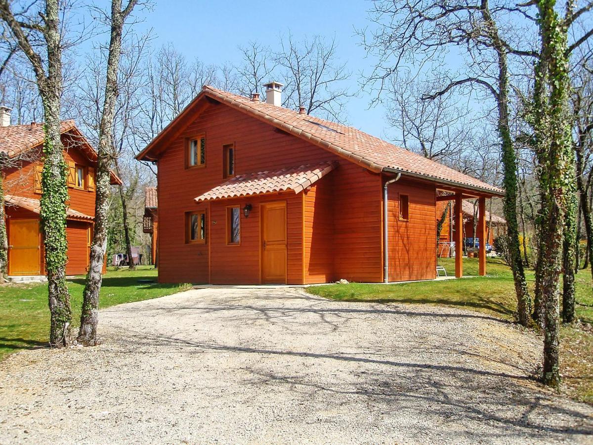 Maison De 2 Chambres Avec Vue Sur Le Lac Piscine Partagee Et Jardin Amenage A Lachapelle Auzac Esterno foto
