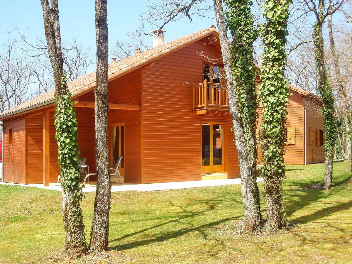 Maison De 2 Chambres Avec Vue Sur Le Lac Piscine Partagee Et Jardin Amenage A Lachapelle Auzac Esterno foto